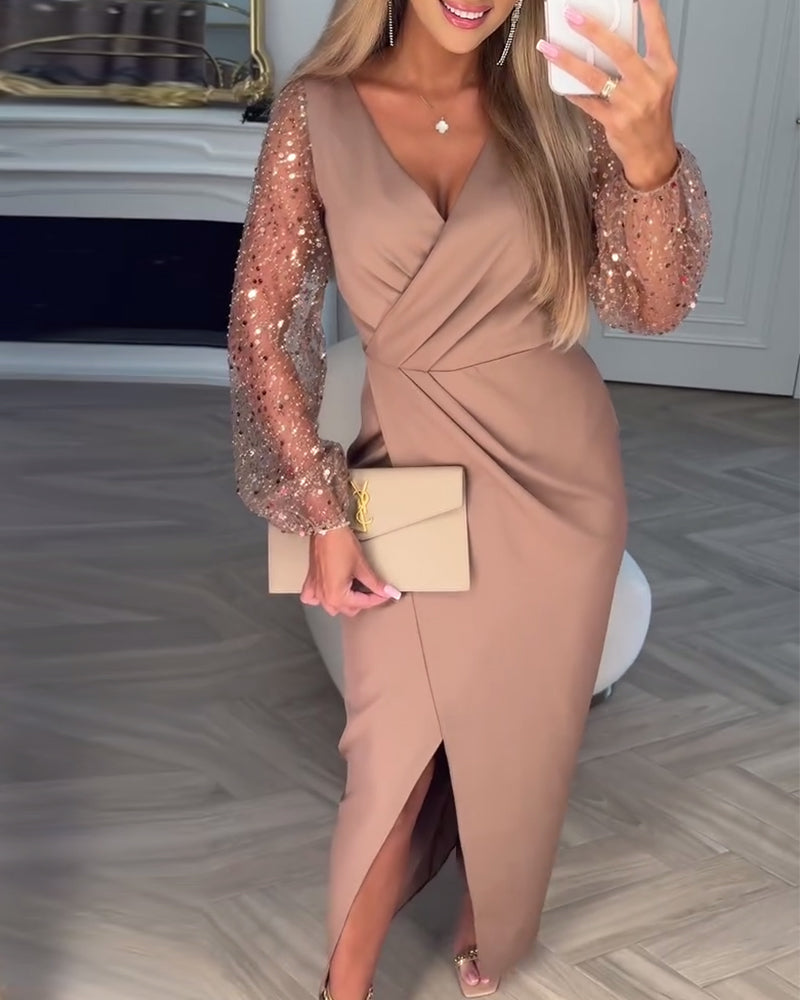 Robe Divina avec Paillettes Sur les Maniche