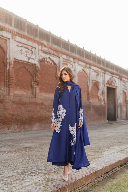Robe Mirana