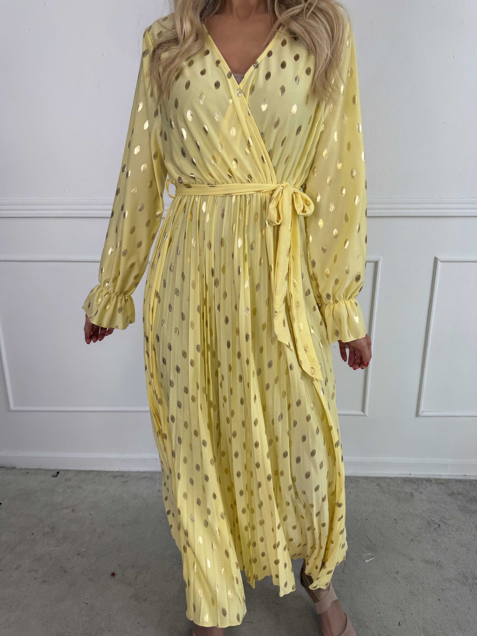 Robe Goldie + ceinture en taille en Cadeau