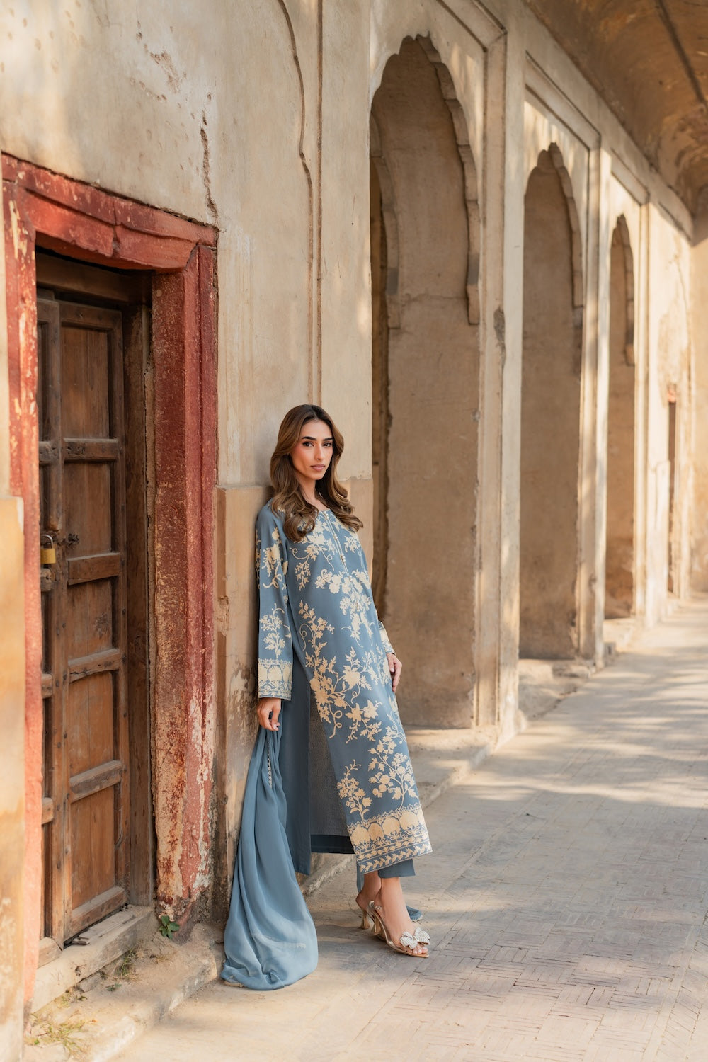 Robe Miral