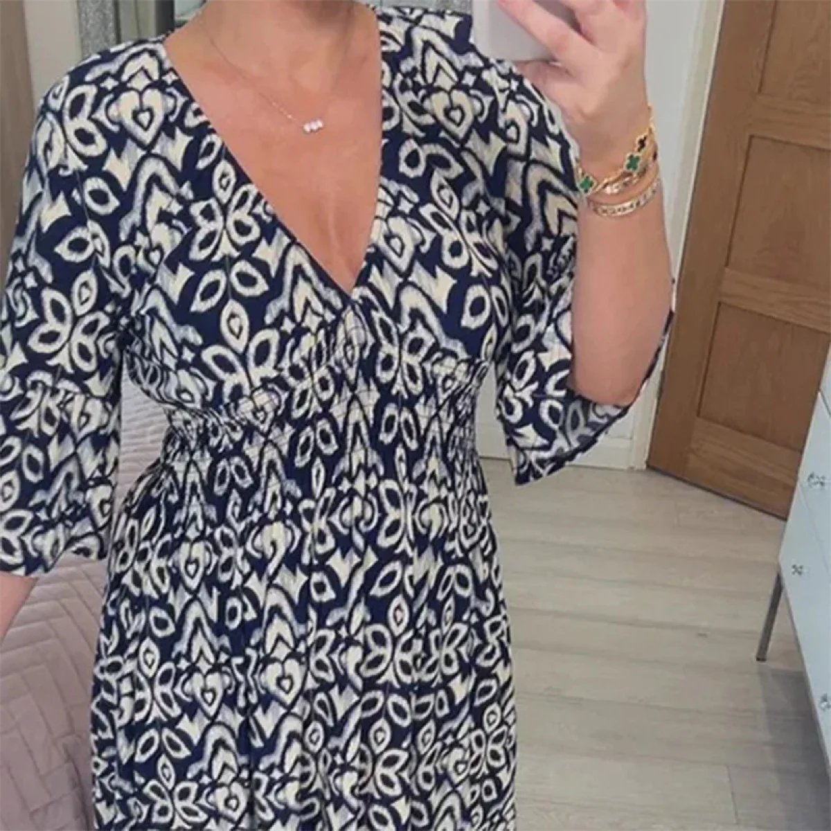 Robe Laila
