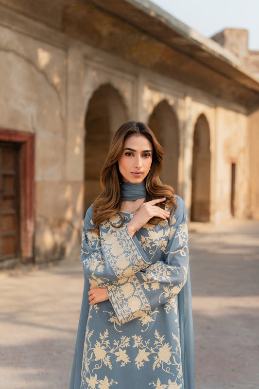 Robe Miral
