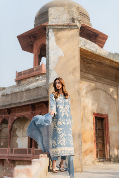 Robe Miral