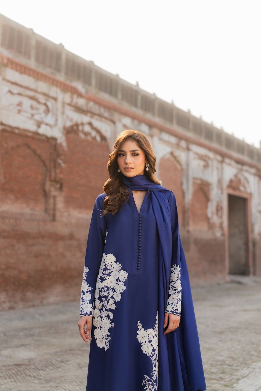 Robe Mirana