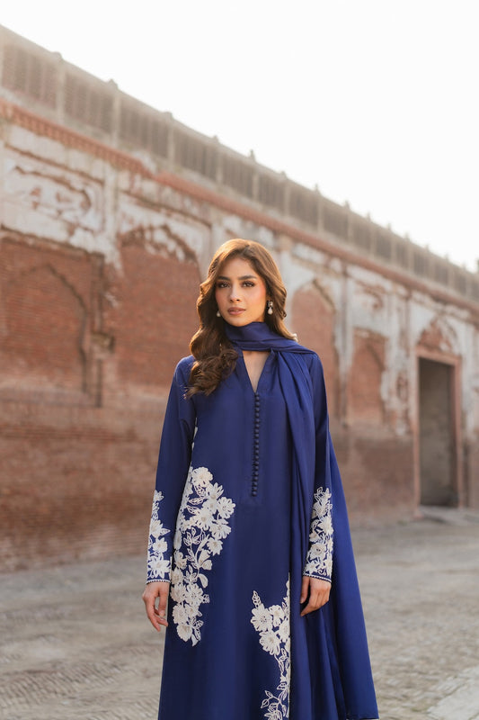 Robe Mirana