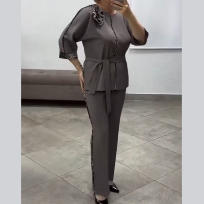 Ensemble Ashley Élégant